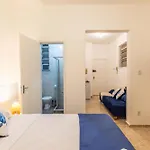 Studio No Leme Copacabana Com Cama Queen, Ar Split, Wifi, Tvsmart, Portaria 24 Horas E 400M Da Praia